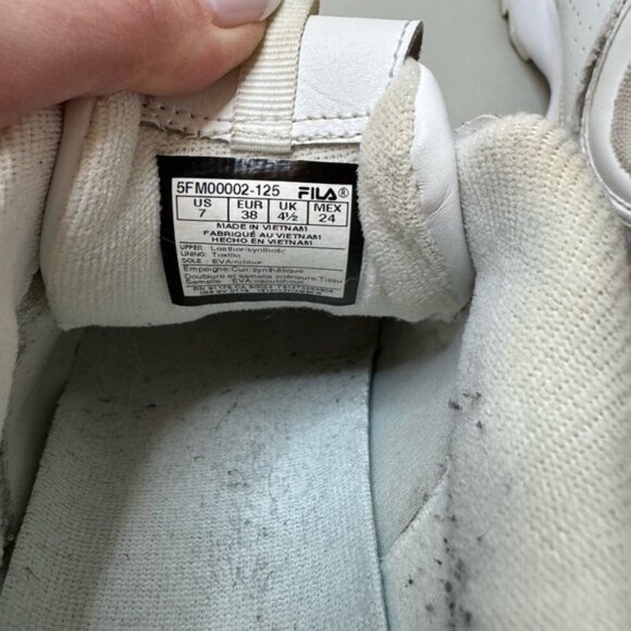 White Fila Chunky Sneakers | Size 7 | Vintage Style | Great Condition - Picture 13 of 16